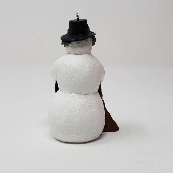 1996 Hallmark Christmas Snowman Handcrafted Keepsake Holiday Christmas Ornament. - Picture 5 of 6